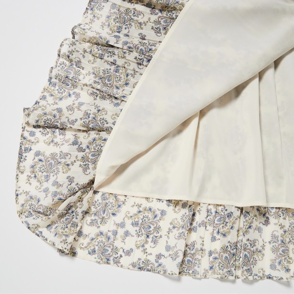 New Uniqlo dress - Picture 3 of 4